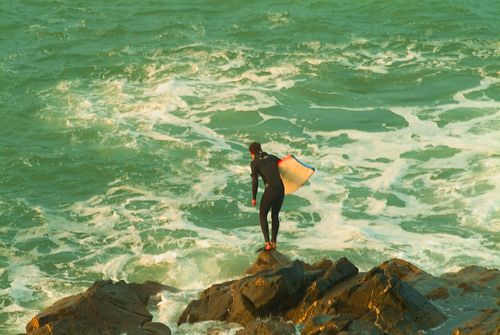 Porthleven surfing