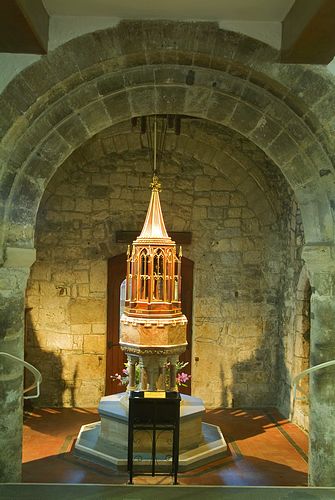Norman arch and font