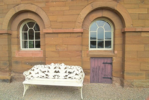 Photo of Berrington Hall, Herefordshire. Part of the UK Travel and Heritage Image Library from Britain Express, Herefordshire Collection