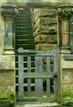 Robin Hoods Bay cottage gate
