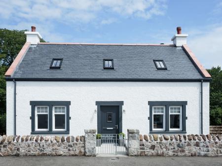 Squirrel Cottage, Kirkcolm, Dumfries and Galloway