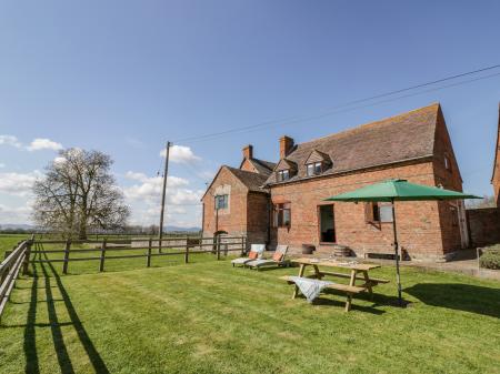 Manor Farm Cottage, Upton-upon-Severn, Worcestershire