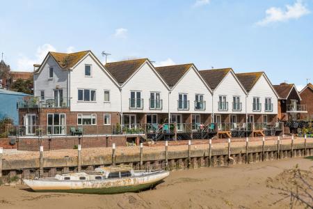 16 The Boathouse, Rye, East Sussex