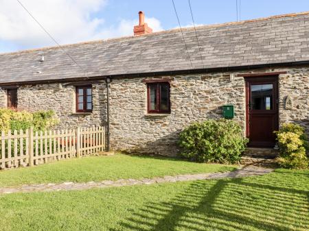 4 Mowhay Cottages, Gorran Haven