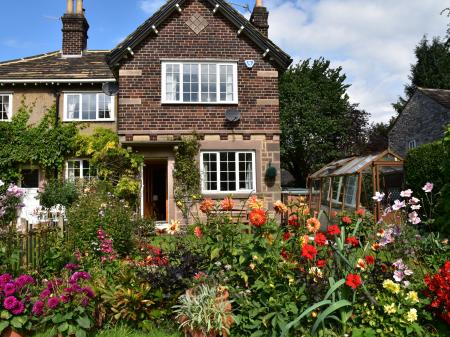 Willow Cottage, Ashford-in-the-Water, Derbyshire