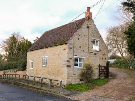 Manor Farm House Cottage, Thrapston, Northamptonshire