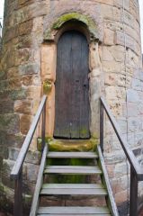 The round-arched entrance