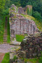 The outer bailey curtain wall