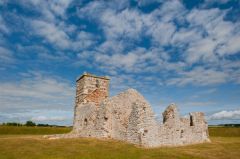 Knowlton Church and Earthworks