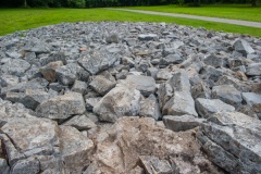 The tail of the cairn
