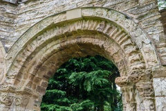 The Romanesque central arch