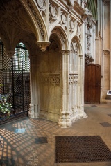 The stone screen