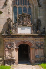 The entrance and Shirley epitaph
