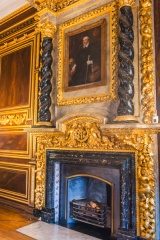 Stunning gilding in the drawing room