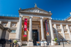 Ashmolean Museum main entrance