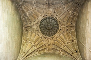 Perpendicular fan vaulting under the tower