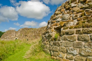 Bolingbroke Castle walls