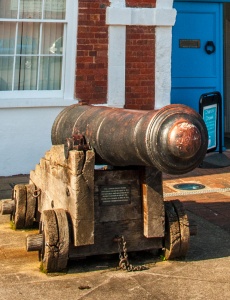 One of the 'Waterloo' cannons