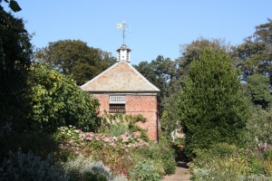 The dovecote (c) Richard Croft