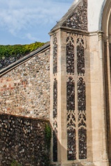 Flint flushwork detail, gateway buttress