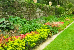 A formal garden border