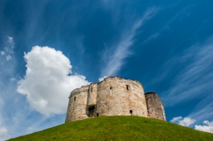 Clifford's Tower looking up the mound