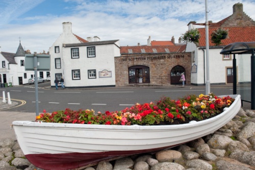A colourful boat at Anstruther quay