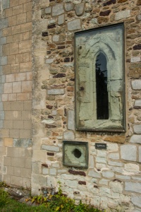 Hermit's Squint, south wall