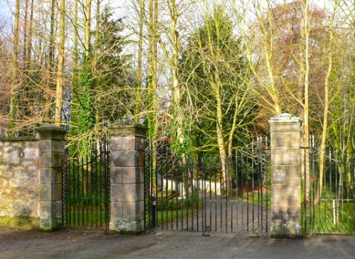 Entrance gates to Brynbella Garden (c) Eirian Evans