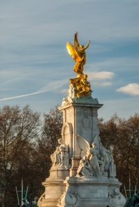 The Victoria memorial in front of the Palace gates