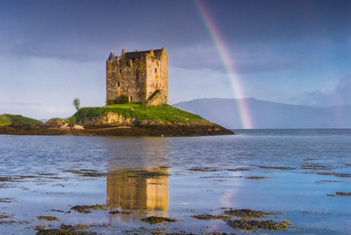 A rainbow over Castle Stalker