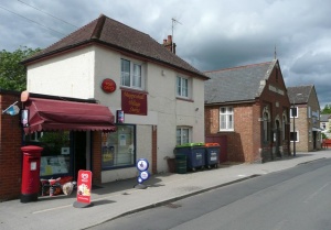 Meppershall post office (c) Humphrey Bolton