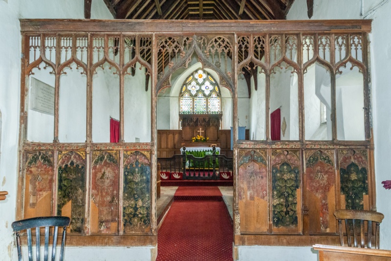 The late medieval chancel screen