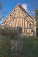 Entering the village from the Winchcombe road you come to this lovely old cruck-framed cottage