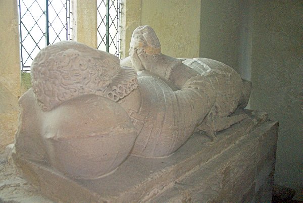 Here you can see that the sword on Edmond Bray's effigy is on his right, rather than the traditional left side. Photo of St Mary's Church, Great Barrington, Gloucestershire.