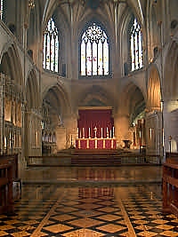 Tewkesbury Abbey Photos, Historic Gloucestershire Travel Guide
