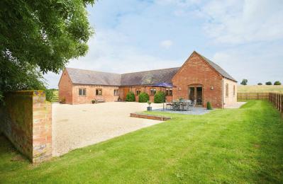 Furlong Barn, Southam