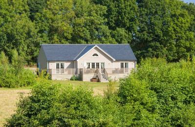 Endymion Lodge, Wakes Colne