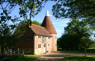 Bakers Farm Oast, Ticehurst