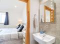 Image of Mandarin Cottage, Melton Mowbray - Photo #15