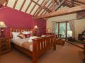 Image of Champagne Cottage, Weaverthorpe - Photo #17