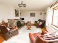 Image of Holly Farm Cottage, Howey - Photo #4