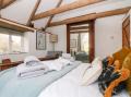Image of Lost Barn, Porth - Photo #17
