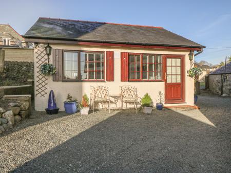 Holly Cottage, Criccieth, Gwynedd