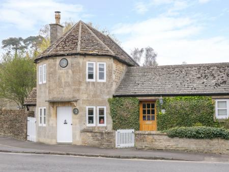 Pike Cottage, Acton Turville