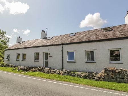 Ael Y Bryn, Menai Bridge, Gwynedd