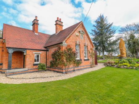 South Lodge - Longford Hall Farm Holiday Cottages, Ashbourne