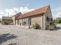 Golden Valley Barn, Oldbury-on-Severn