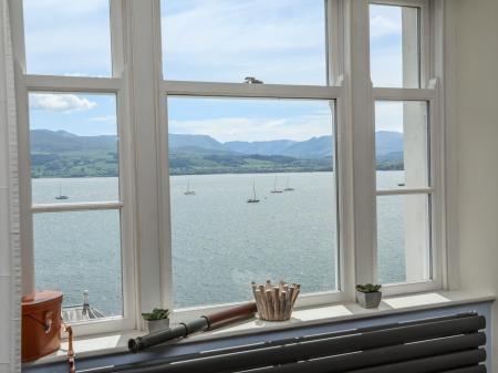 Gadlys House - Beau View, Beaumaris, Gwynedd