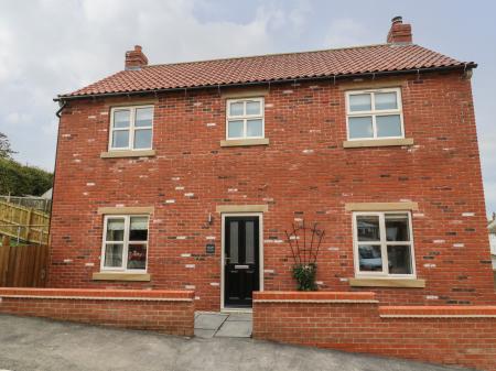 Holly Farm Cottage, Buckton